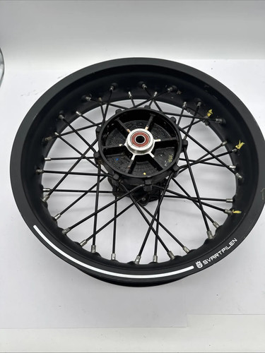 Husqvarna 701 supermoto 2023 - 701,